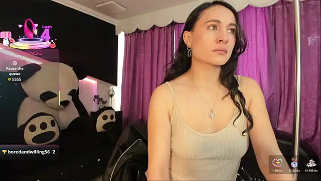 Snapshot of Coral_Gibson chatting on December 2025 12:47:02 PM Coral Gibson online show from December 2025 12:47:02 PM