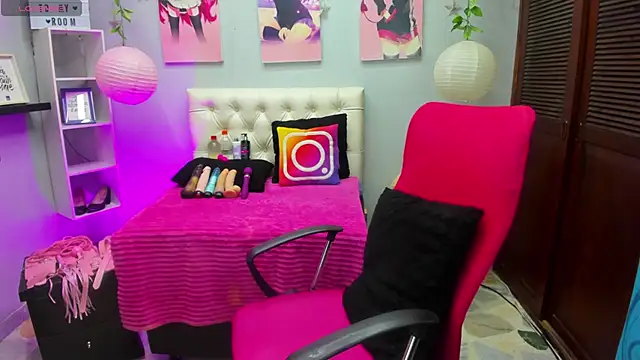 Snapshot of _Pamela_ebony chatting on November 2025 07:45:02 PM Pamela ebony online show from November 2025 07:45:02 PM