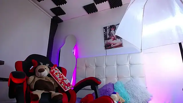 Snapshot of kaoz_36 chatting on February 2025 08:18:01 PM kaoz 36 online show from February 2025 08:18:01 PM