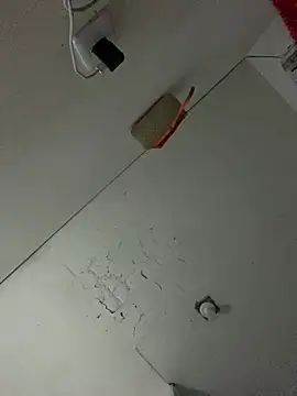 Snapshot of Carolinen chatting on February 2025 06:29:02 PM Carolinen online show from February 2025 06:29:02 PM