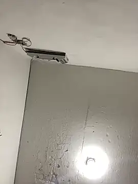 Snapshot of Carolinen chatting on February 2025 07:21:01 PM Carolinen online show from February 2025 07:21:01 PM