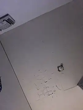 Snapshot of Carolinen chatting on October 2025 06:48:01 PM Carolinen online show from October 2025 06:48:01 PM