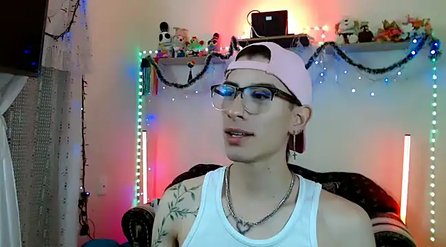 Yedrix online show from December 2024 01:00:02 AM