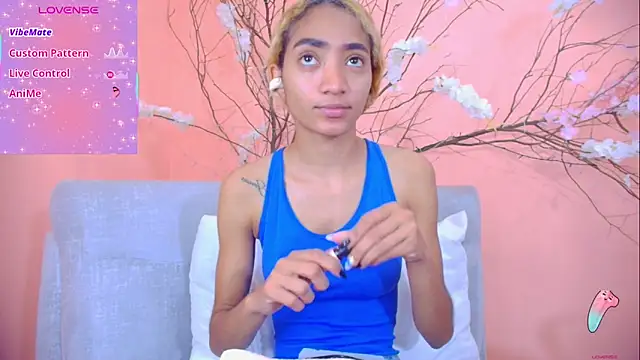 Charlotte Love10 online show from November 2025 11:32:01 AM