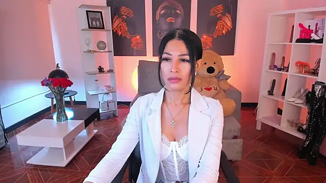 Snapshot of saralife chatting on November 2025 12:08:02 PM saralife online show from November 2025 12:08:02 PM