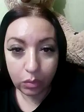 Snapshot of Veronica-Celie chatting on December 2024 08:39:02 PM Veronica-Celie online show from December 2024 08:39:02 PM