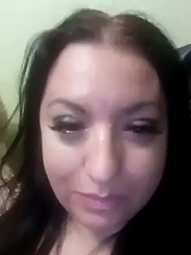 Snapshot of Veronica-Celie chatting on December 2024 07:32:01 PM Veronica-Celie online show from December 2024 07:32:01 PM