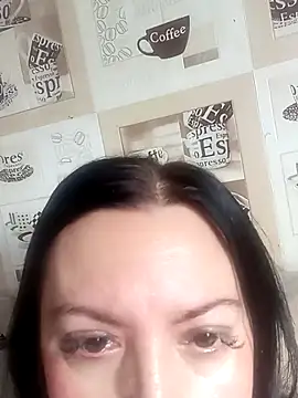 Snapshot of Veronica-Celie chatting on November 2025 09:32:01 AM Veronica-Celie online show from November 2025 09:32:01 AM