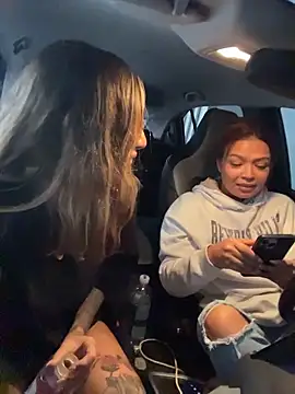 Snapshot of Mollymoon1 chatting on February 2026 09:24:01 PM Mollymoon1 online show from February 2026 09:24:01 PM