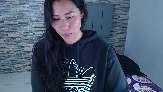 Snapshot of _joy_yva chatting on October 2025 02:39:02 AM joy yva online show from October 2025 02:39:02 AM