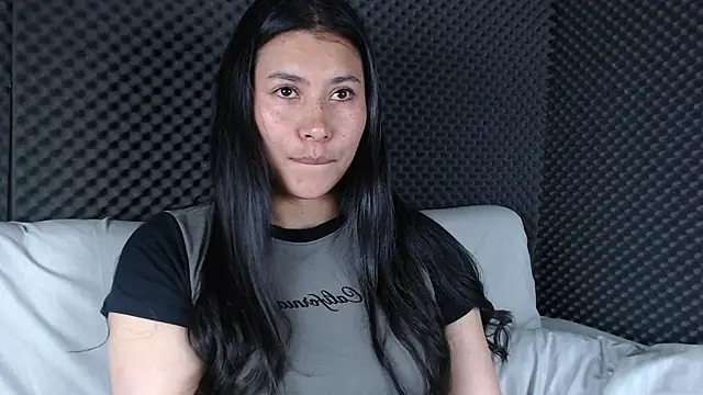 Snapshot of _joy_yva chatting on February 2026 10:43:01 PM joy yva online show from February 2026 10:43:01 PM