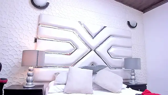 Snapshot of MalorySweet chatting on January 2025 12:13:02 PM MalorySweet online show from January 2025 12:13:02 PM