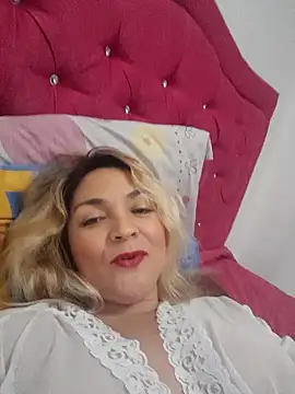 Snapshot of MalorySweet chatting on January 2025 02:50:01 AM MalorySweet online show from January 2025 02:50:01 AM