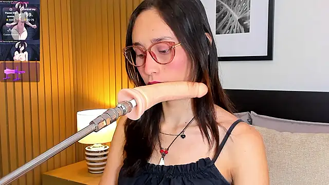 doll bella  online show from March 2026 08:01:01 PM