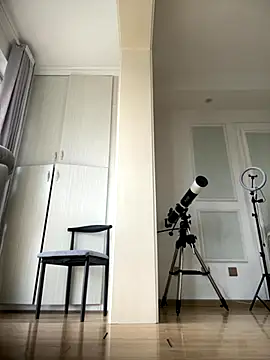 Snapshot of CN-Shanshan chatting on December 2025 01:11:01 AM CN-Shanshan online show from December 2025 01:11:01 AM