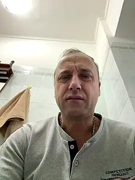 Snapshot of Lecatore80 chatting on November 2025 07:01:01 AM Lecatore80 online show from November 2025 07:01:01 AM