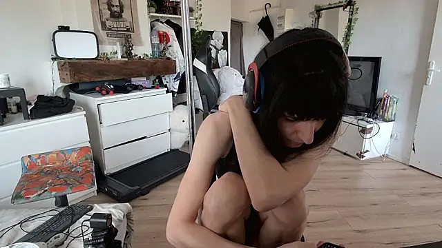 CeriseLapine online show from October 2025 11:22:01 AM