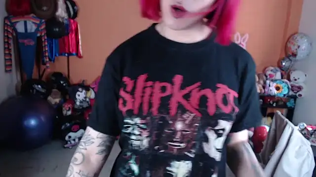 MissMiia2 online show from October 2025 04:08:02 PM