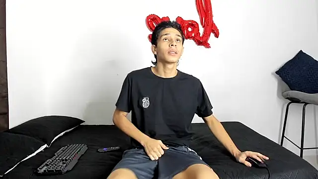 evanscollins online show from October 2025 08:09:02 PM