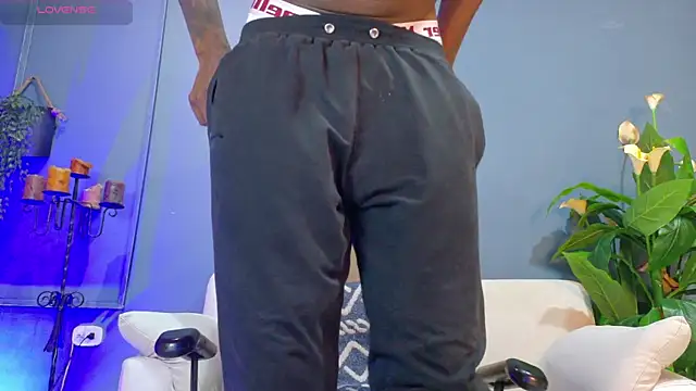 Iker bigdick online show from October 2025 07:23:01 PM