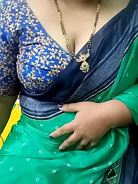 Snapshot of your-sameera chatting on October 2025 04:43:02 AM your-sameera online show from October 2025 04:43:02 AM