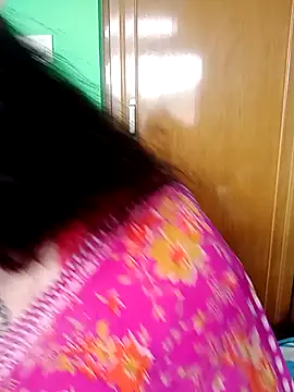 Snapshot of Raja_Ranii chatting on January 2025 06:13:02 AM Raja Ranii online show from January 2025 06:13:02 AM