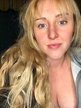 SherryOutdoor1 online show from October 2025 07:25:02 PM