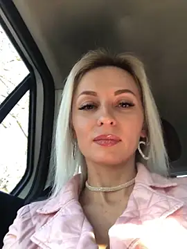 Snapshot of Diamond_Bunny_ chatting on January 2025 01:36:02 PM Diamond Bunny  online show from January 2025 01:36:02 PM