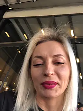 Snapshot of Diamond_Bunny_ chatting on February 2025 01:54:02 PM Diamond Bunny  online show from February 2025 01:54:02 PM
