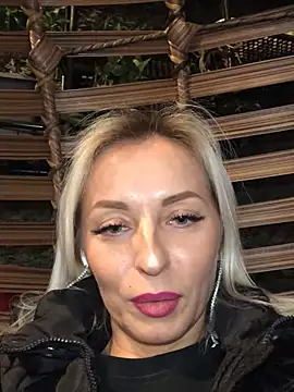 Snapshot of Diamond_Bunny_ chatting on February 2025 05:09:01 PM Diamond Bunny  online show from February 2025 05:09:01 PM