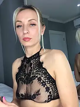 Snapshot of Diamond_Bunny_ chatting on February 2025 08:44:01 PM Diamond Bunny  online show from February 2025 08:44:01 PM