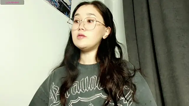 Jennatyan online show from March 2025 04:55:01 PM