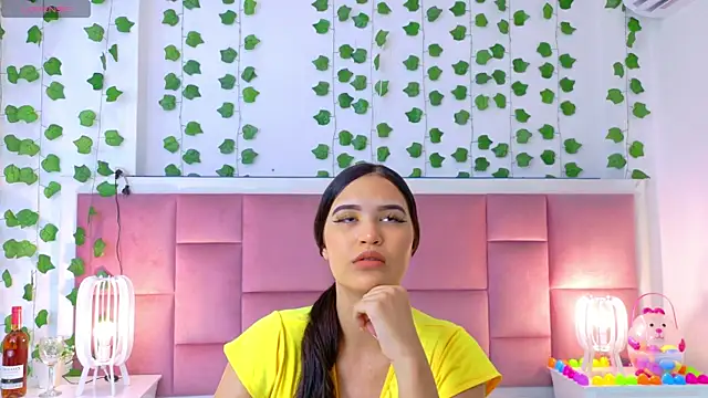 kaily sweet1 online show from April 2026 11:22:02 AM