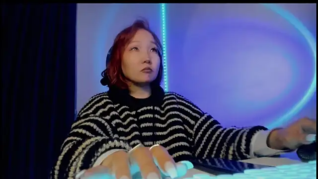 himeros goddess online show from October 2025 04:57:01 AM