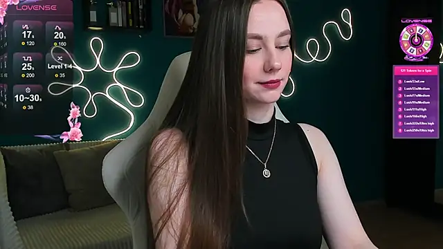 Snapshot of katie_taylorr chatting on October 2025 02:44:01 AM katie taylorr online show from October 2025 02:44:01 AM