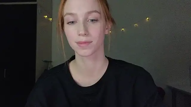 Mary Av online show from February 2025 08:39:01 PM