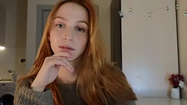 Mary Av online show from October 2025 08:29:01 PM