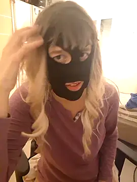 Snapshot of Hexe12346 chatting on February 2026 06:08:02 AM Hexe12346 online show from February 2026 06:08:02 AM