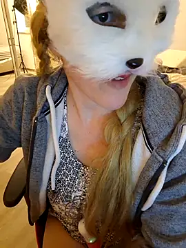 Snapshot of Hexe12346 chatting on March 2026 06:34:02 PM Hexe12346 online show from March 2026 06:34:02 PM