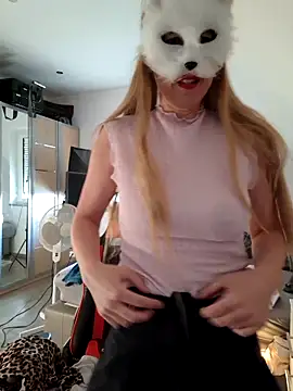 Snapshot of Hexe12346 chatting on March 2026 05:57:02 AM Hexe12346 online show from March 2026 05:57:02 AM