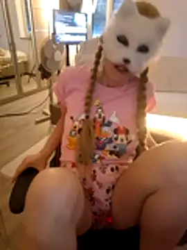 Snapshot of Hexe12346 chatting on April 2026 04:40:02 PM Hexe12346 online show from April 2026 04:40:02 PM