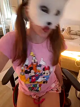 Snapshot of Hexe12346 chatting on April 2026 05:29:02 AM Hexe12346 online show from April 2026 05:29:02 AM