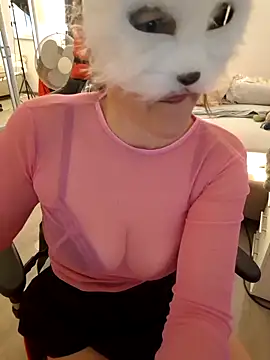 Snapshot of Hexe12346 chatting on April 2026 05:52:01 AM Hexe12346 online show from April 2026 05:52:01 AM