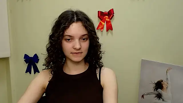  SusieSu  online show from February 2025 01:06:01 PM