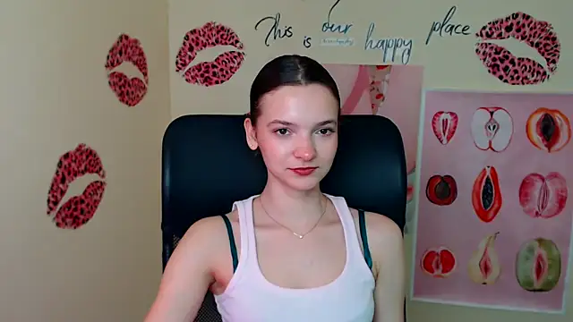  SusieSu  online show from April 2026 12:25:01 PM