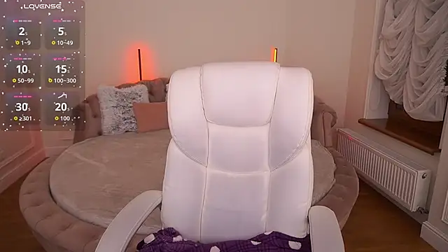 MagicLilu online show from December 2025 08:50:02 PM