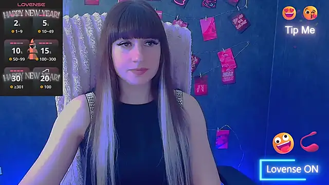 Snapshot of Violla_My chatting on May 2026 05:35:01 AM Violla My online show from May 2026 05:35:01 AM