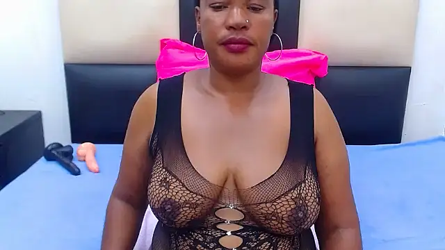 Snapshot of LICKABLEASSxxxx chatting on February 2025 12:41:01 AM LICKABLEASSxxxx online show from February 2025 12:41:01 AM