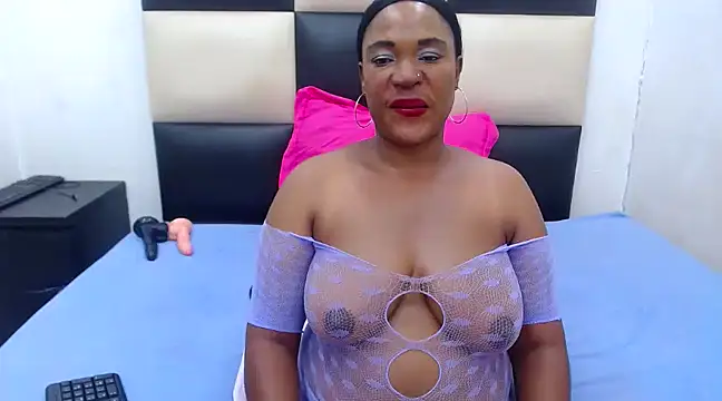 Snapshot of LICKABLEASSxxxx chatting on February 2025 09:05:02 PM LICKABLEASSxxxx online show from February 2025 09:05:02 PM