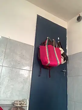 Gabrielleof online show from April 2026 06:05:02 PM